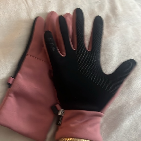 The North Face Pink Gloves - Picture 3 of 4